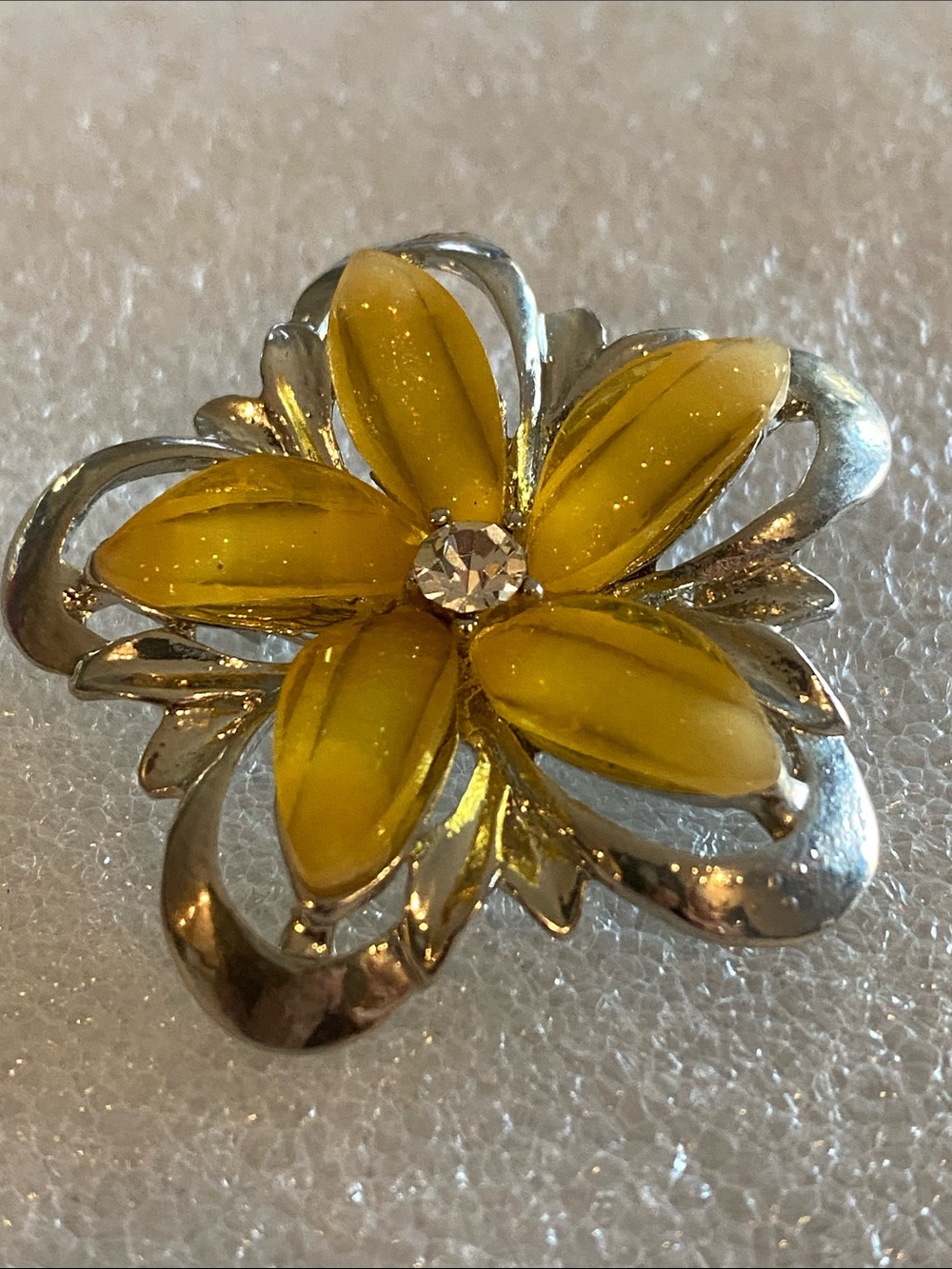 Yellow Flower Crystal Center Brooch Pin - Women Jewelry